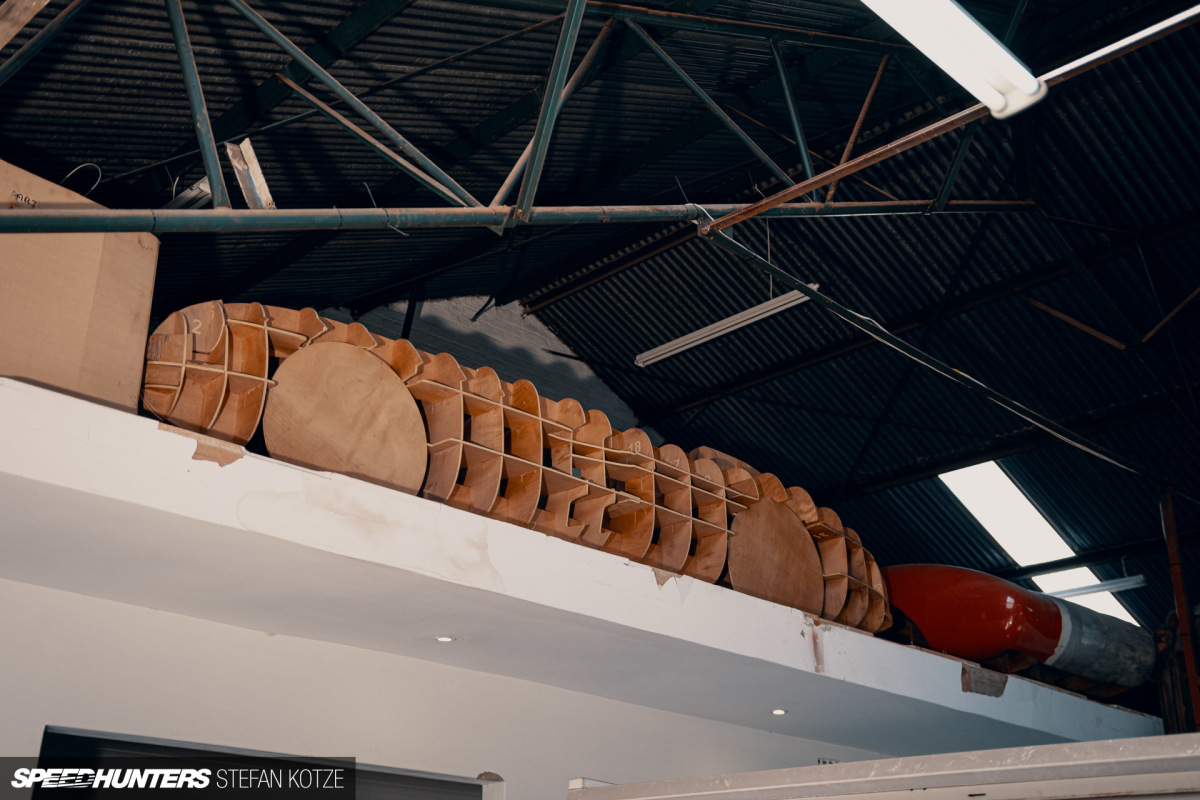 stefan-kotze-speedhunters-english-wheel-fabrication  (84)