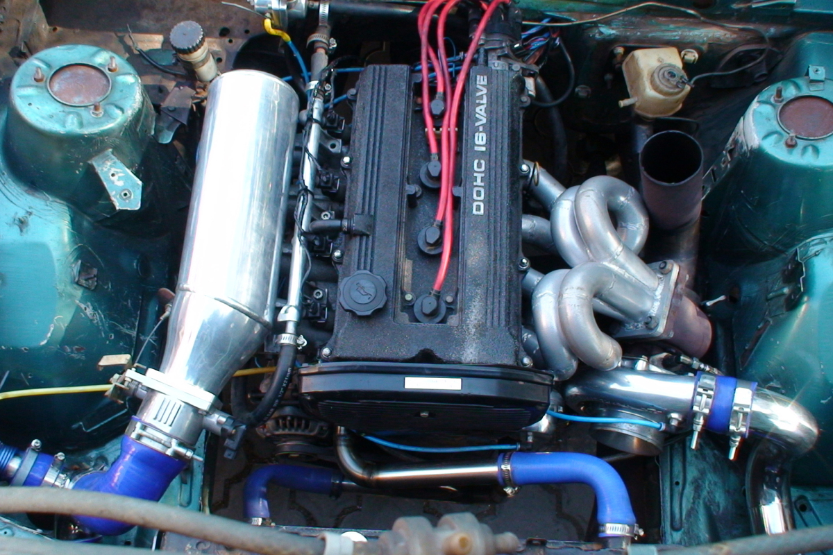 Aug 2010 - 4cyl Mazda FE Turbo setup - Toe ek die kar net van Dirk Lourens af terug gekry het
