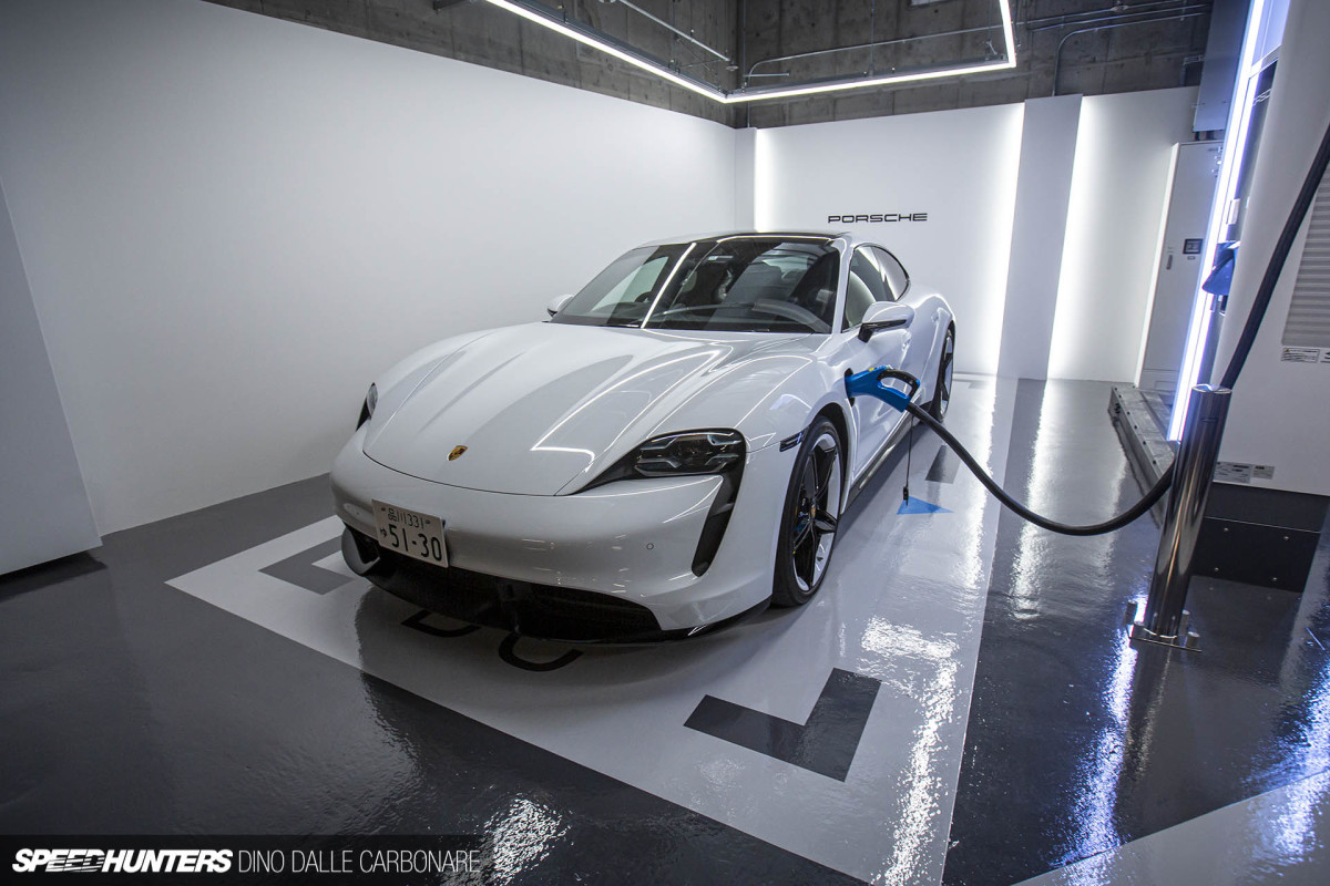 taycan_turbo_s_dino_dalle_carbonare_01