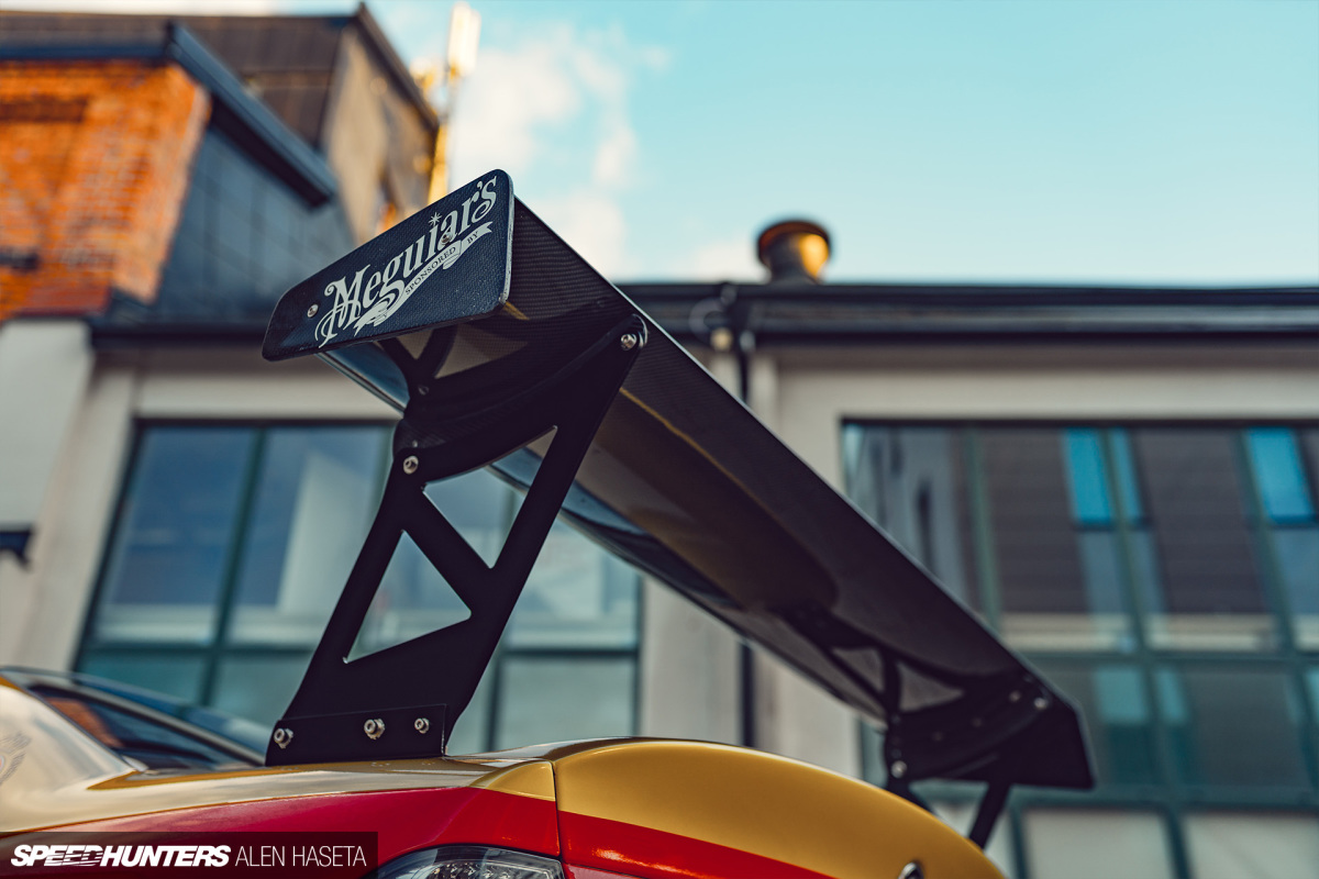 AH_Exterior_12