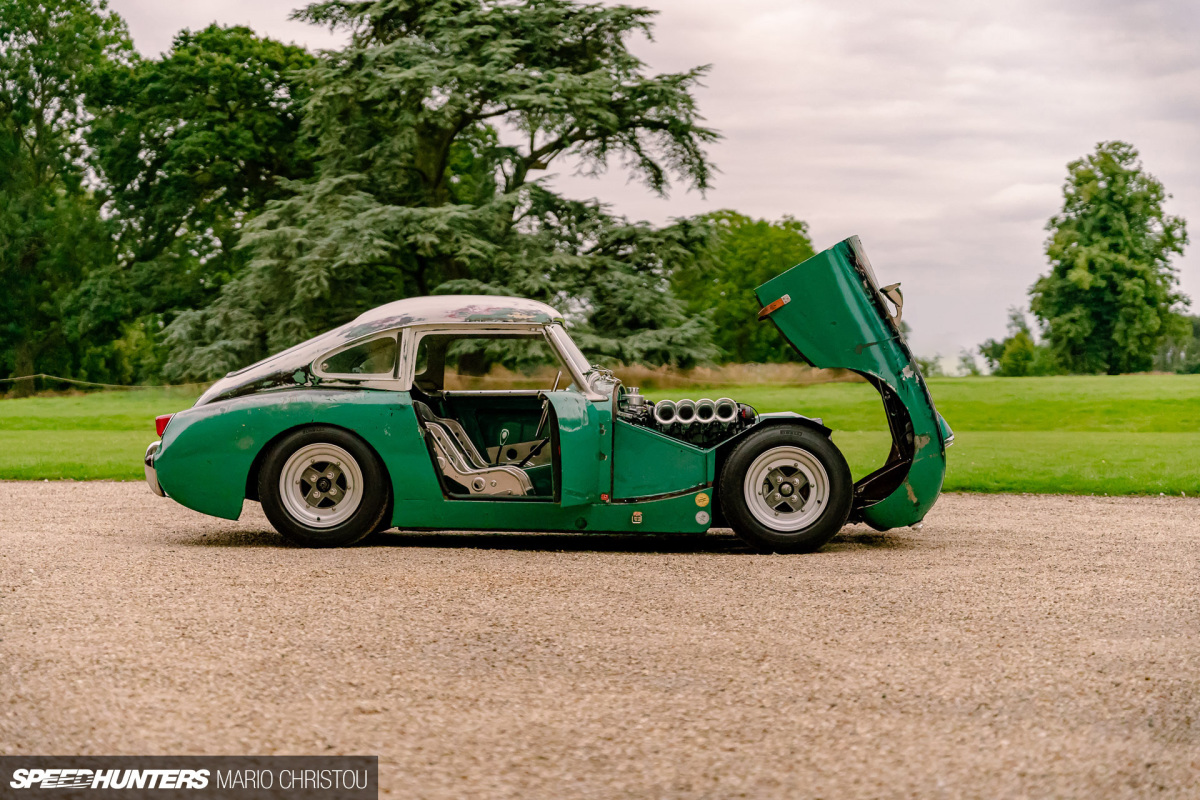 This Austin-Healey Sprite Is A Toy-Like Terror