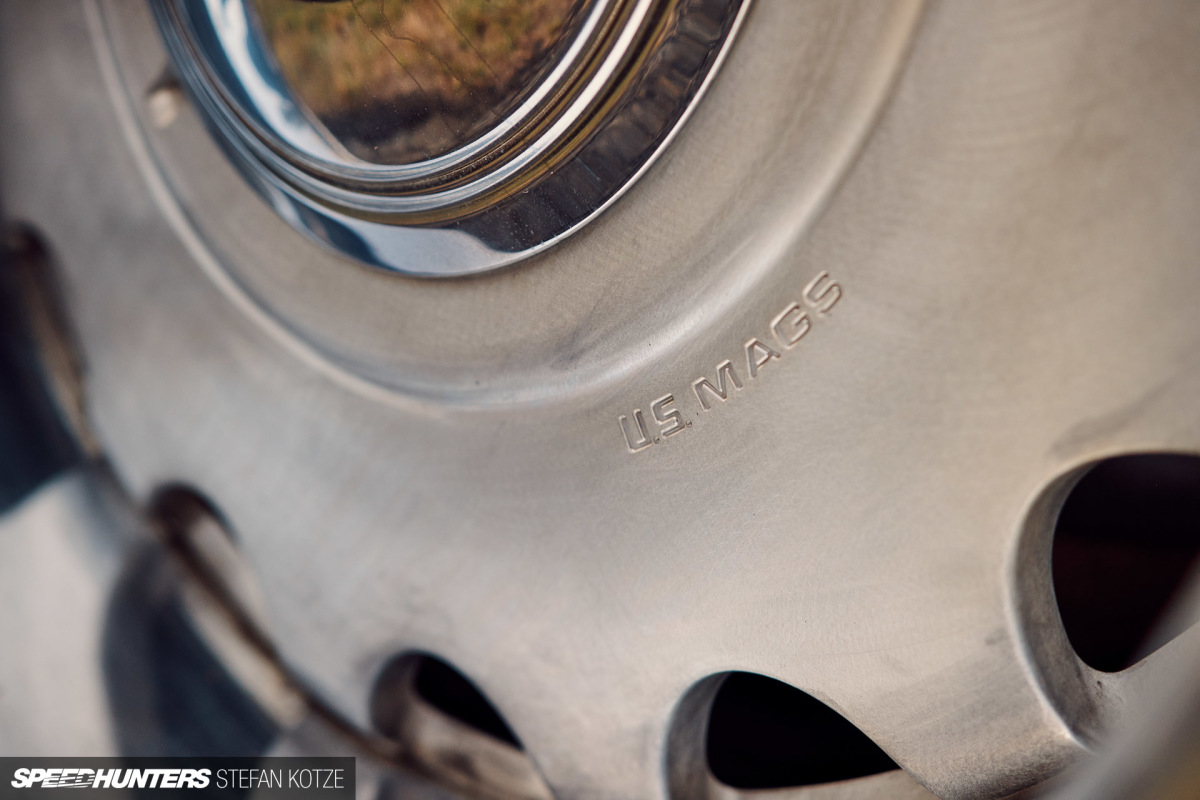 1948-twin-turbo-chevy-stefan-kotze-speedhunters (37)