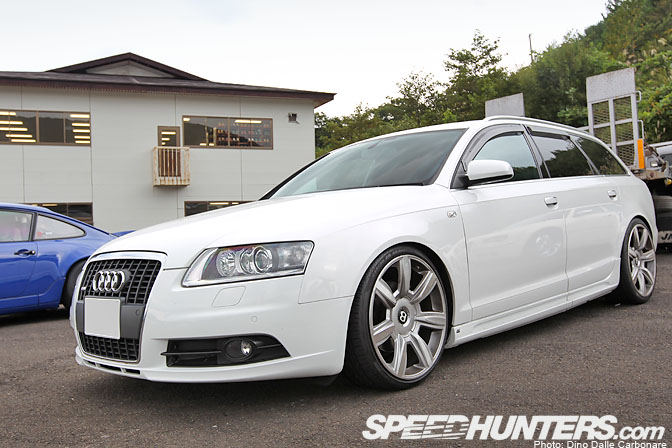 Random Snap>> A6 Avant On Bentley�Wheels