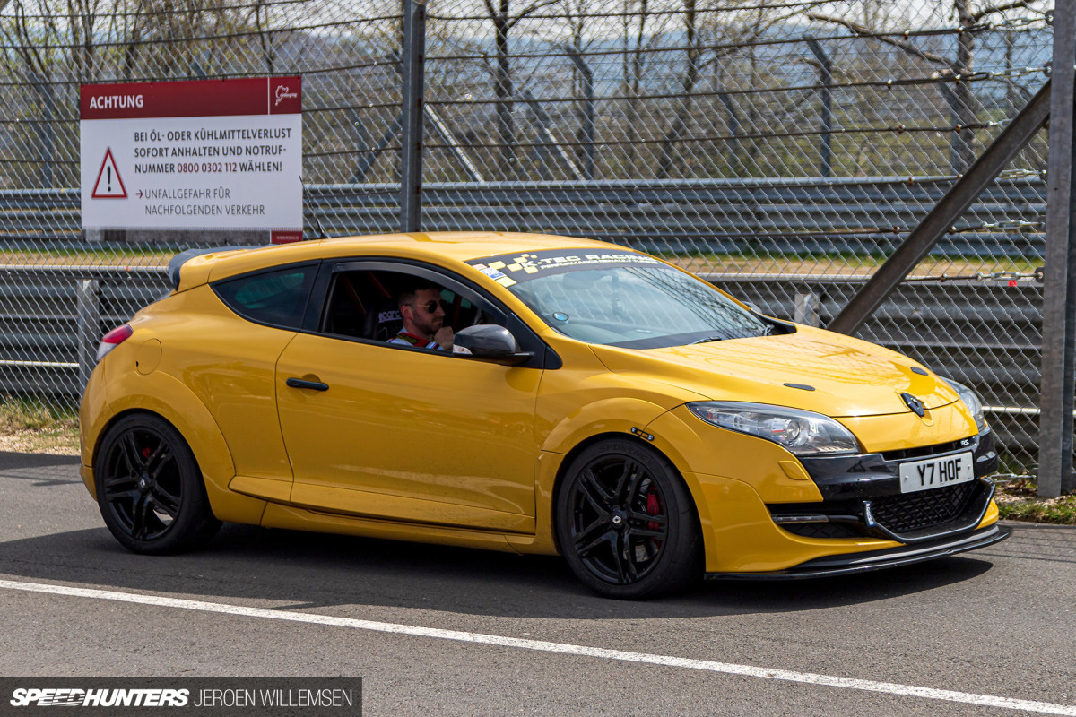 SH-car-freitag-renault-megane-rs-4698