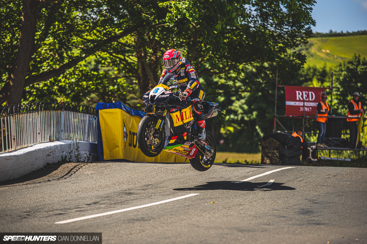 Isle_of_Man_TT_on_Speedhunters_Pic_By_Cian_Don (108)