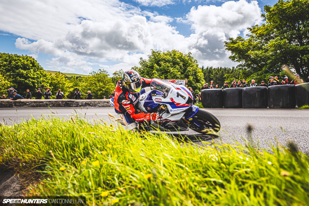 Isle_of_Man_TT_on_Speedhunters_Pic_By_Cian_Don (136)