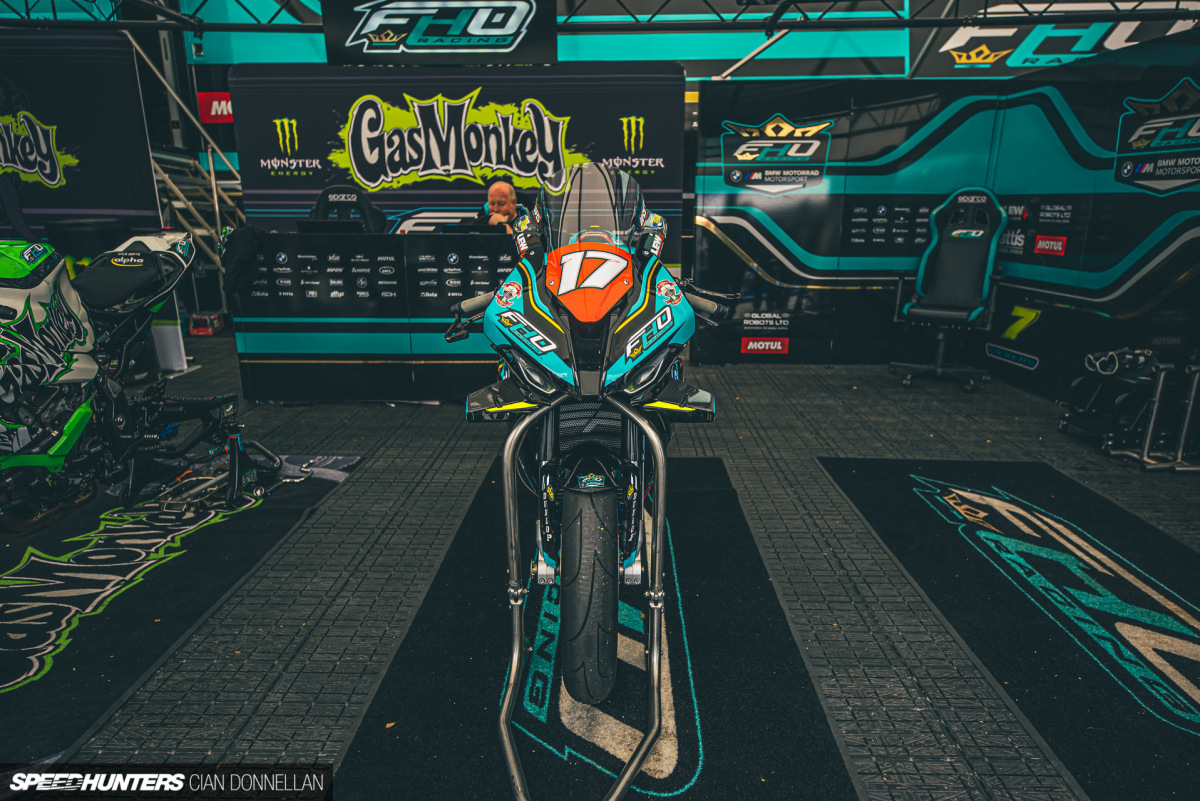 Isle_of_Man_TT_on_Speedhunters_Pic_By_Cian_Don (34)