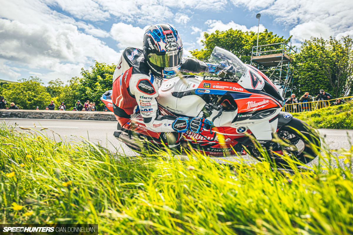 Isle_of_Man_TT_on_Speedhunters_Pic_By_Cian_Don (6)
