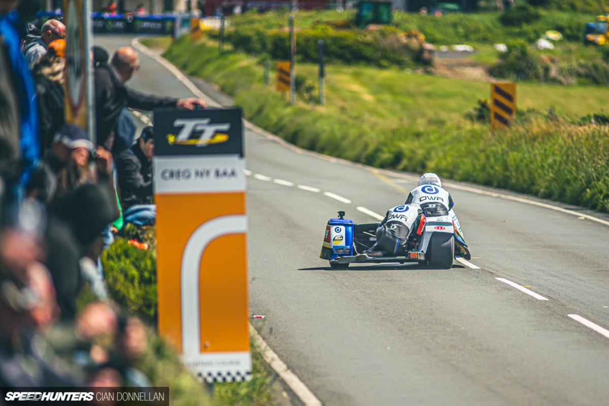 Isle_of_Man_TT_on_Speedhunters_Pic_By_Cian_Don (84)