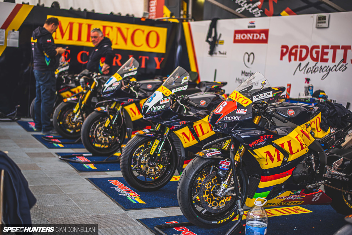 Isle_of_Man_TT_on_Speedhunters_Pic_By_Cian_Don (93)