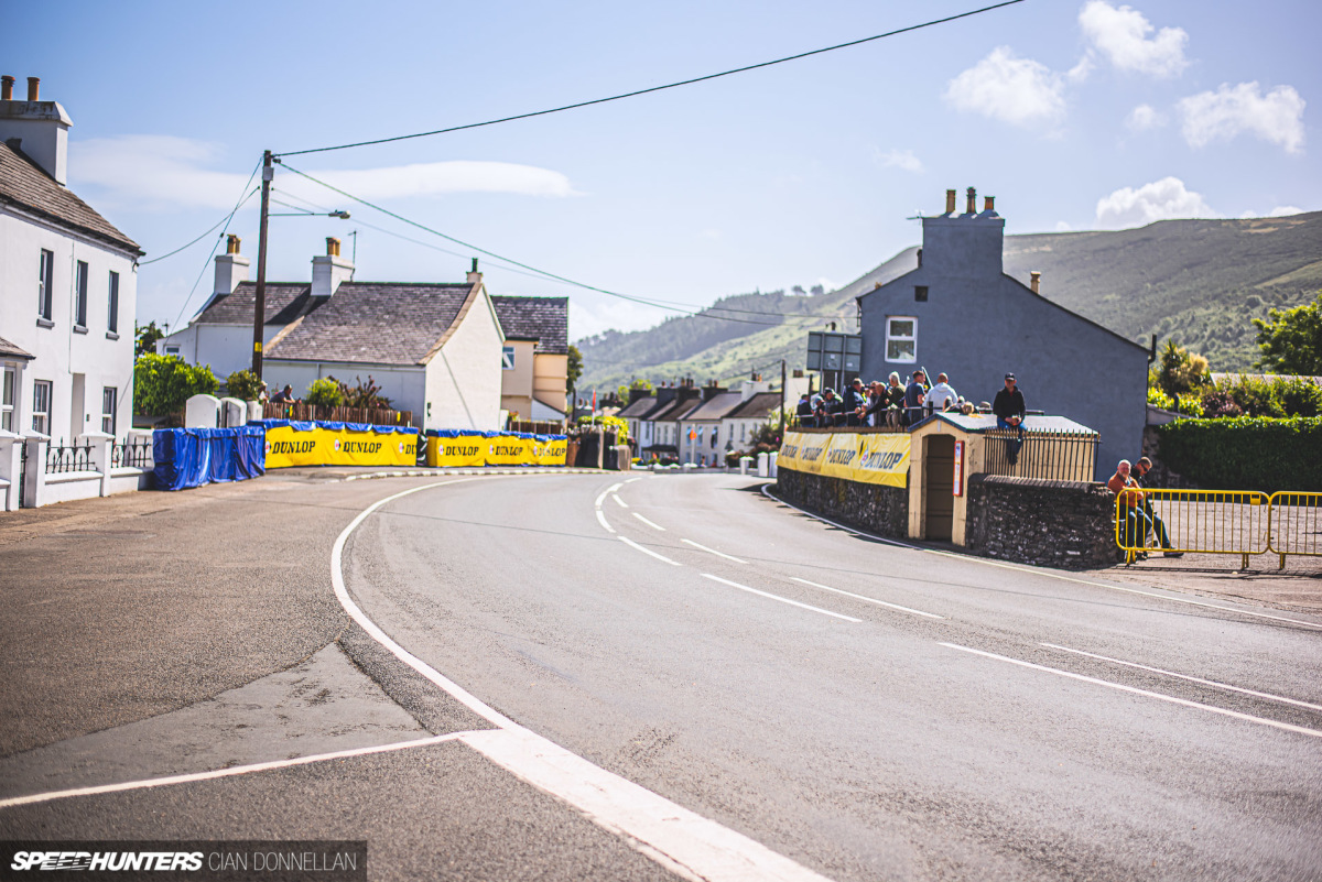 Lapping_The_TT_Course_Pic_By_CianDon (55)