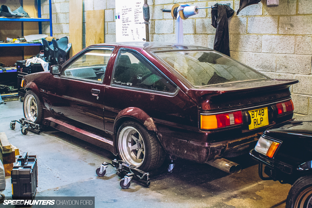 AE86 005
