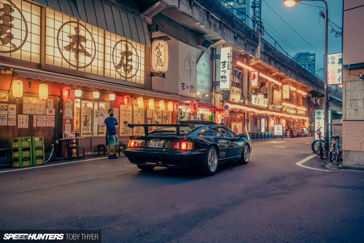 Toby_Thyer_Photographer_Lotus_Esprit-5