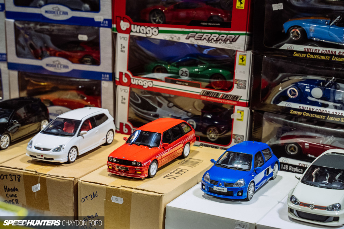 20221111 NEC Classic Models 024