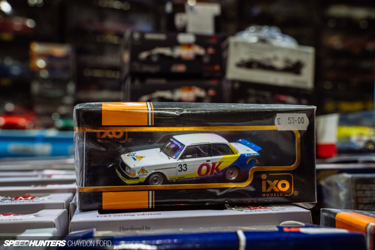 20221111 NEC Classic Models 027
