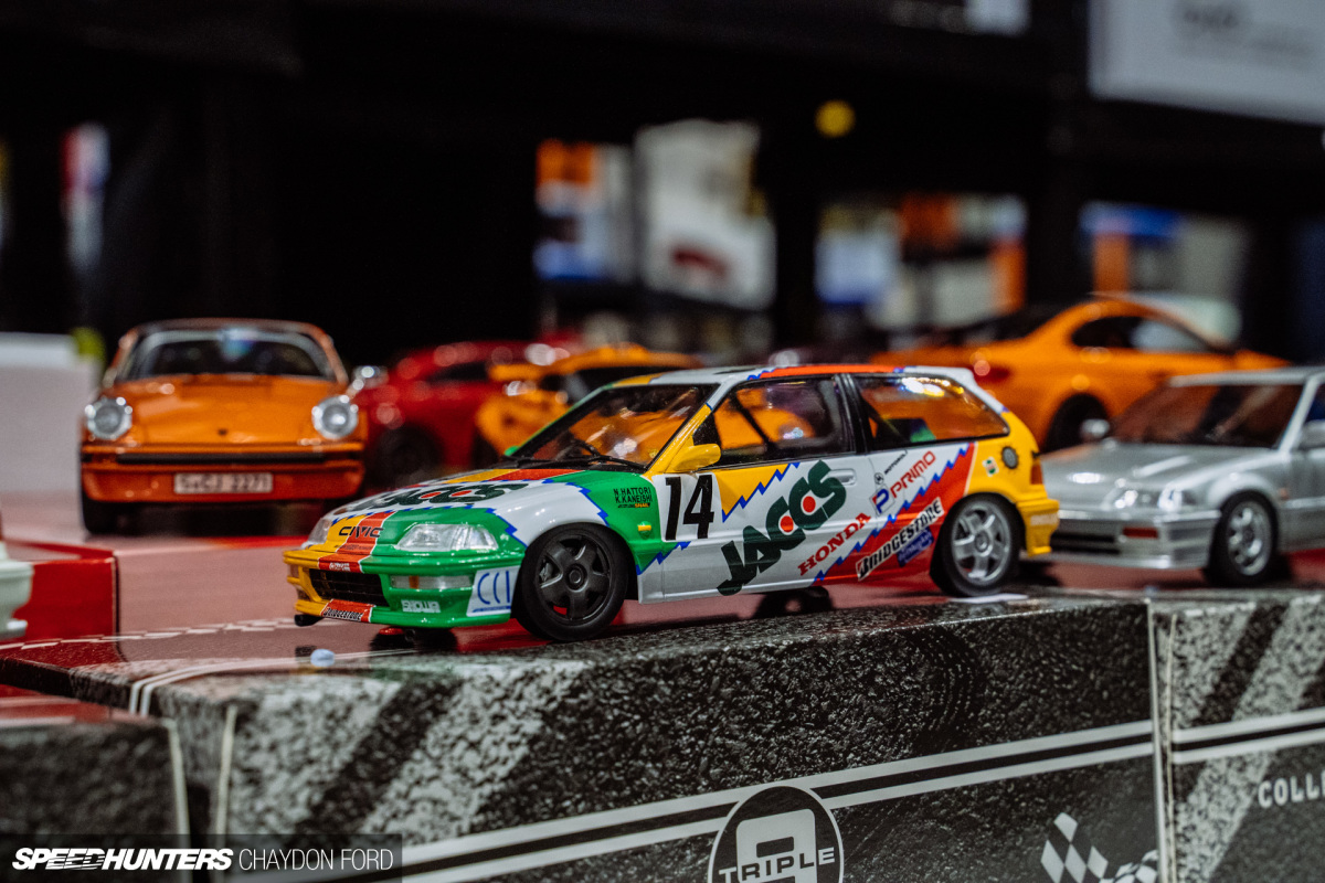 20221111 NEC Classic Models 035