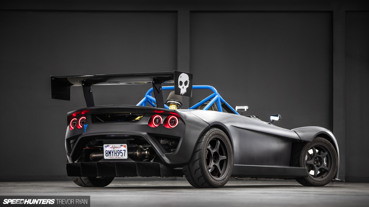 2023-Carbon-Fiber-Lotus-Roadster_Trevor-Ryan-Speedhunters_001