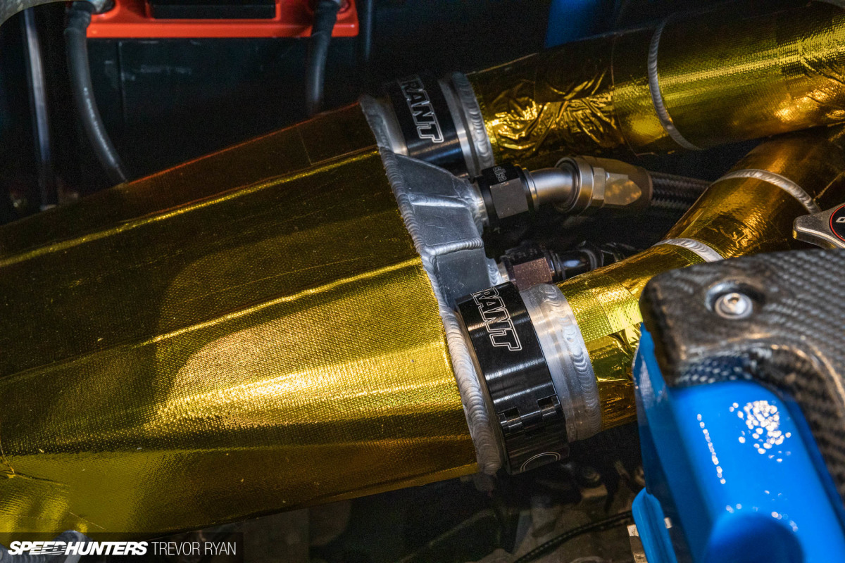 2023-Carbon-Fiber-Lotus-Roadster_Trevor-Ryan-Speedhunters_048