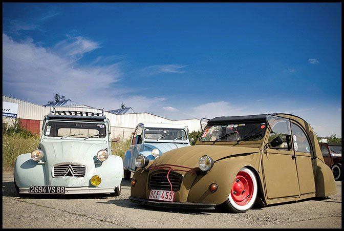 Random Snap>> Slammed 2cv