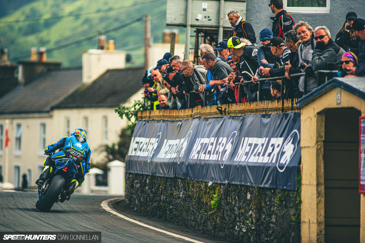 Isle_of_Man_TT_2024_on_SpeedHunters_Pic by CianDon (4)