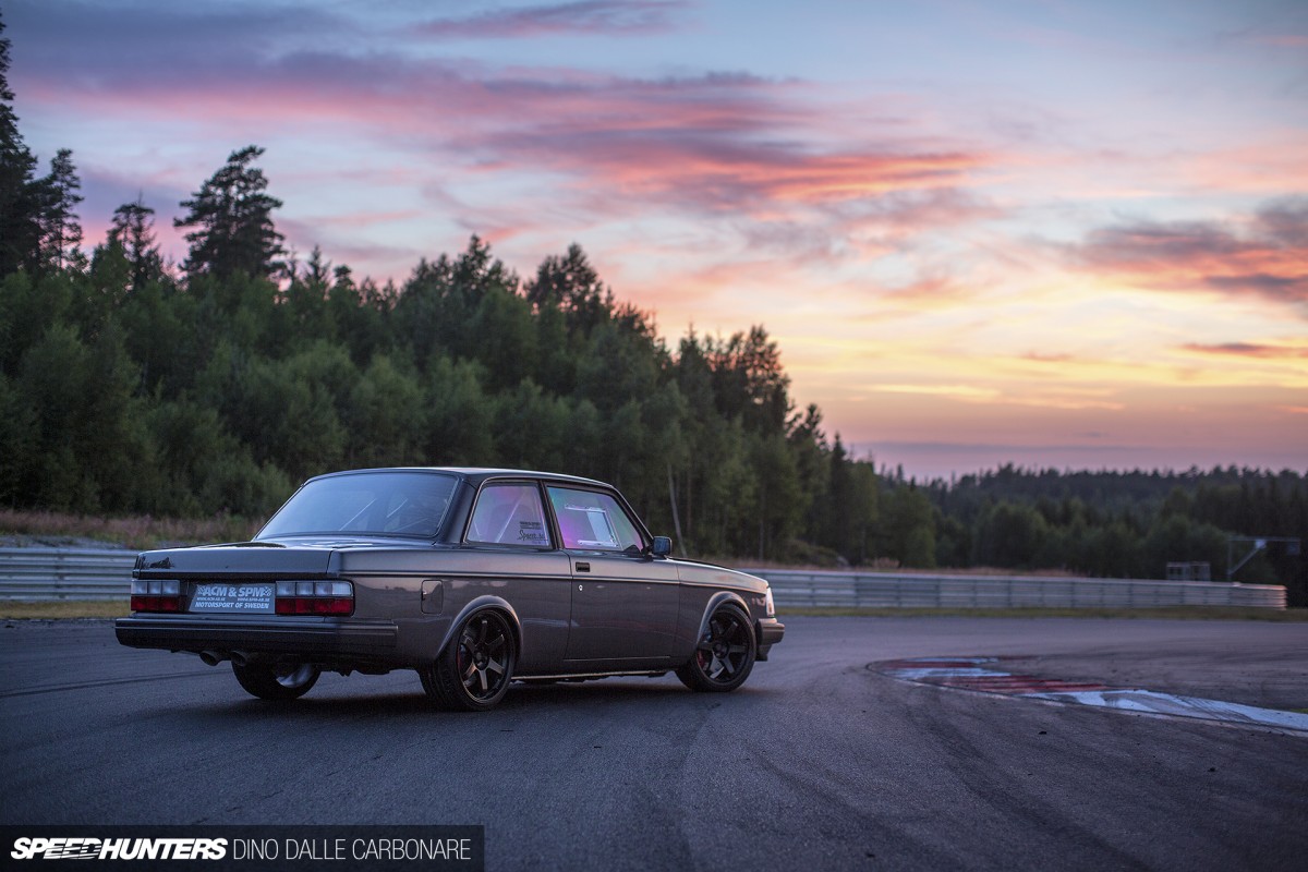 V10-Volvo-26