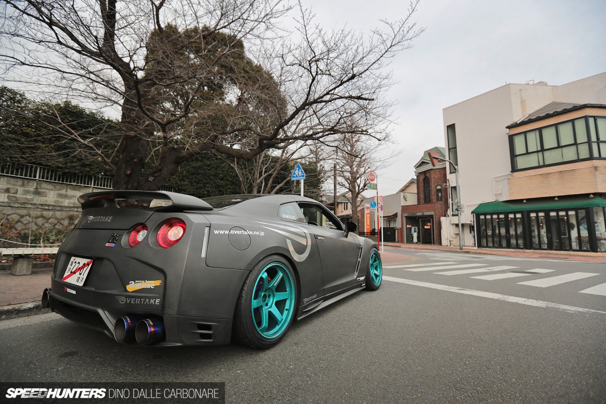 Overtake-R35-GTR-02