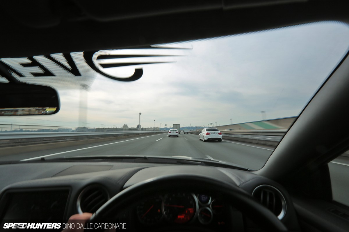 Overtake-R35-GTR-05