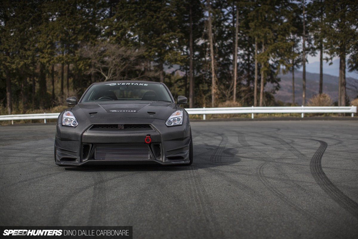 Overtake-R35-GTR-08