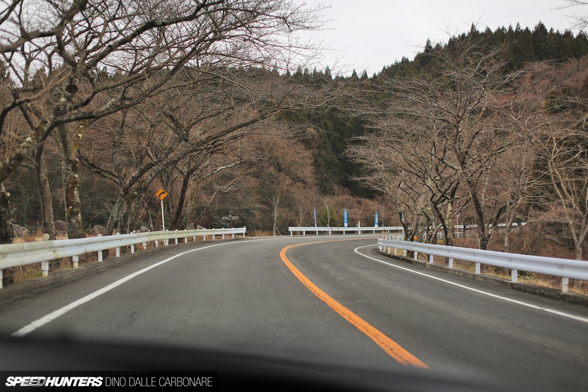 Overtake-R35-GTR-19