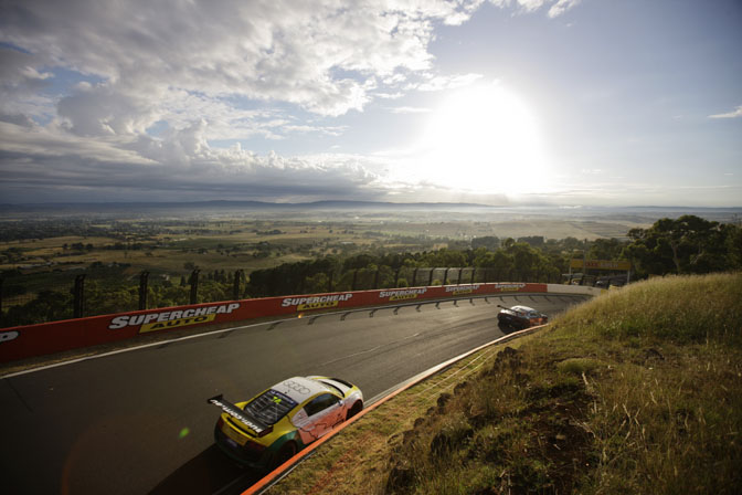 Random Snap>>audi 1-2 At�Bathurst