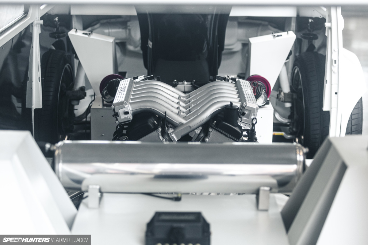 vw-t2-bmw-v12-by-wheelsbywovka-10