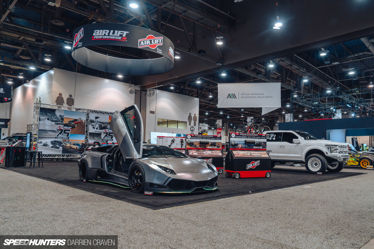 Airlift SEMA Booth-6