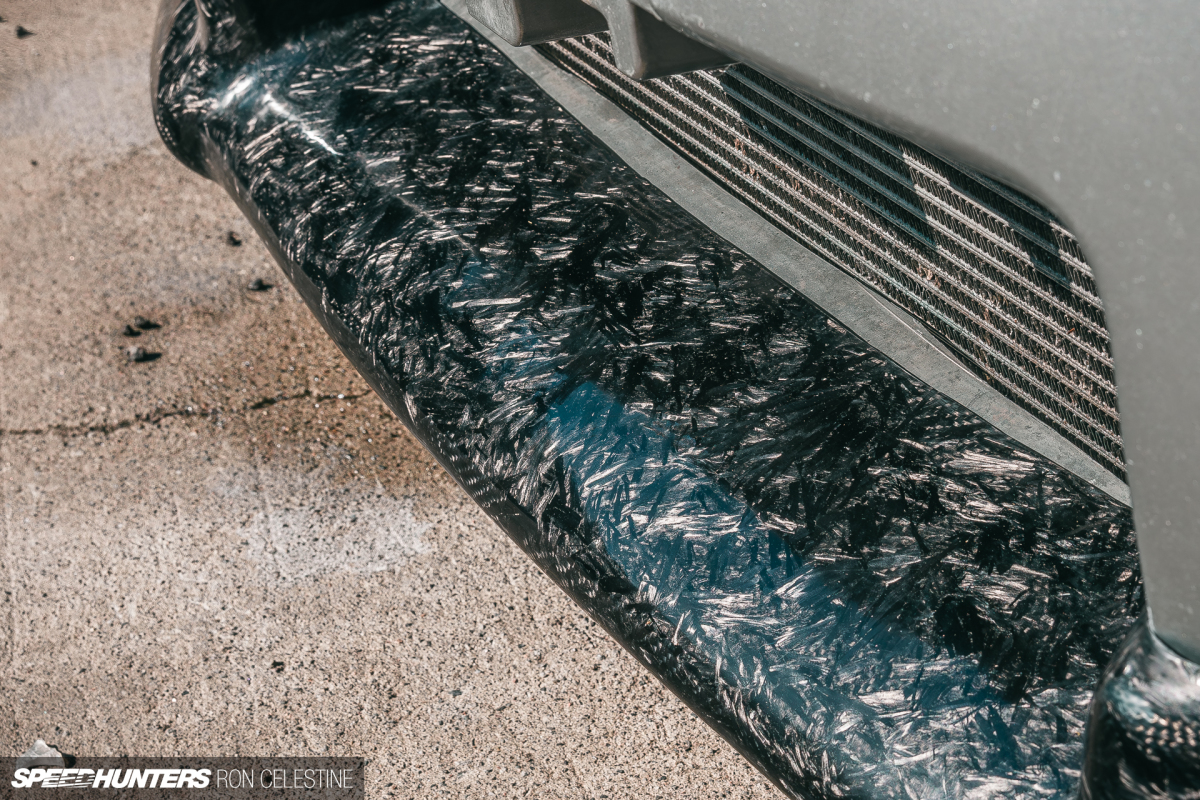 Speedhunters_Ron_Celestine_ProjectRough_R34Skyline_GTT_CarbonFiberLip_NandemoDesign-68