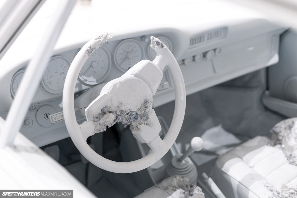 daniel-arsham-eroded-porsche-911-moco-museum-by-wheelsbywovka-14