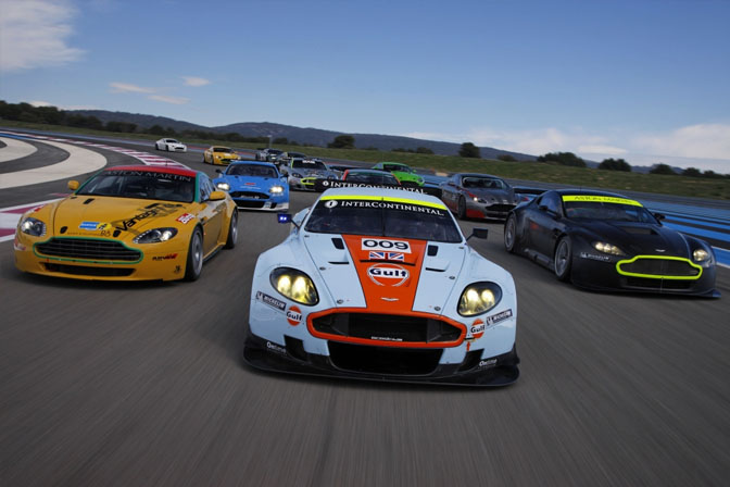 Random Snap>> Aston Martin Racing
